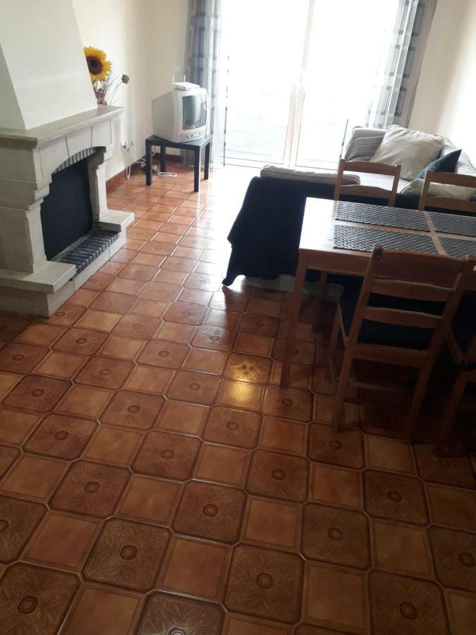 Apartamento 300 Metros Do Santuario De Fatima T4 Exterior foto